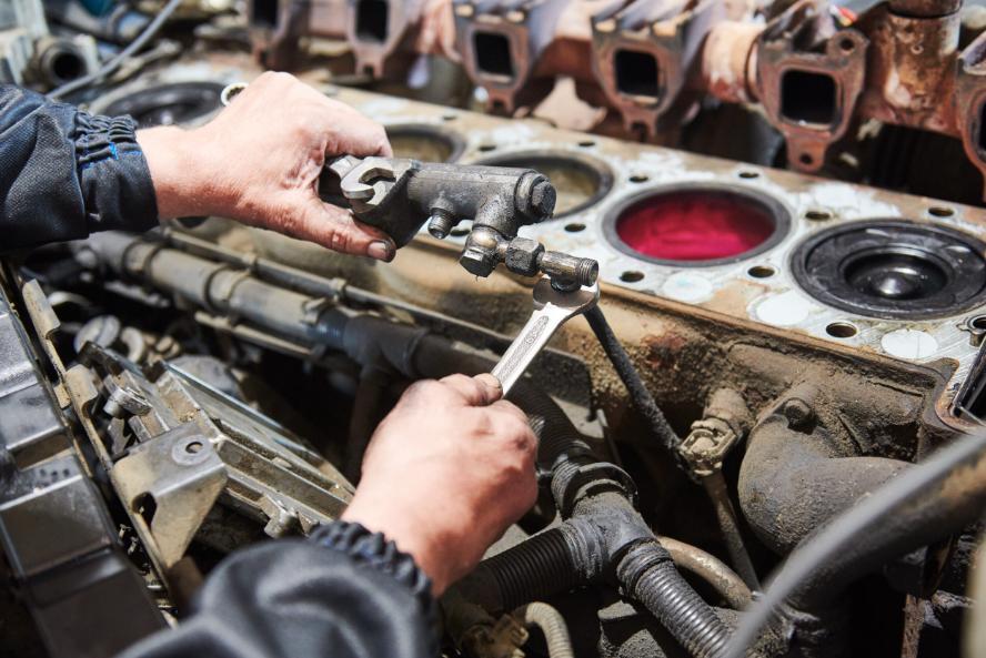 Diesel engine repair in Midland